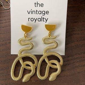 Vintage Royalty snake earrings!